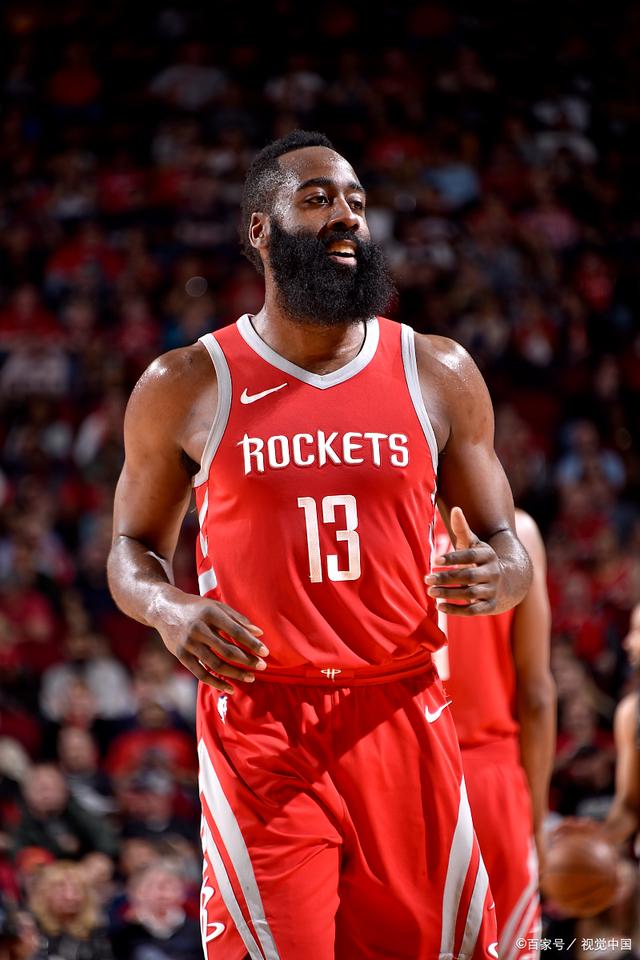 意媒：尤文加入弗罗霍尔特争夺战，与波尔图的良好关系是优势（意媒：尤文竞逐弗罗霍尔特，和波尔图的友好关系成优势）