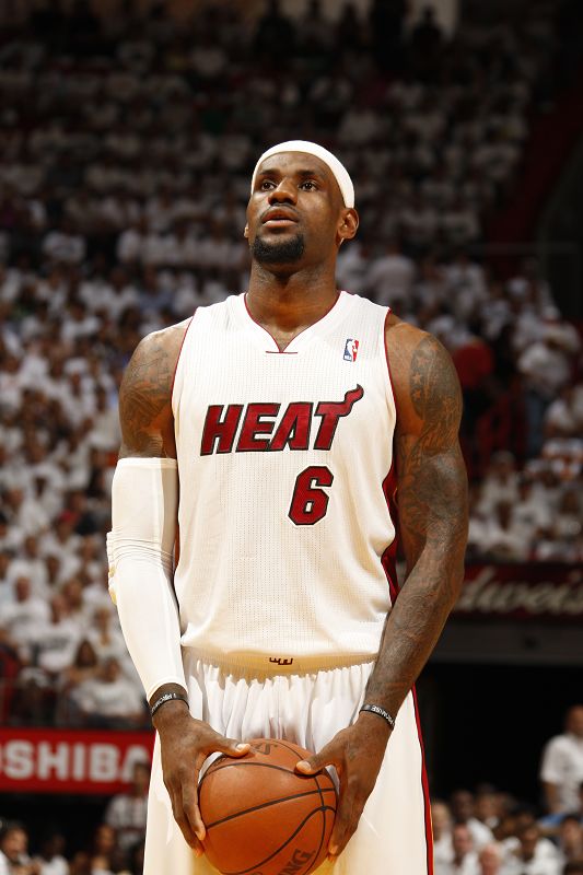 落下风，巴萨9次客场对阵比利时球队输5场（客场不利，巴萨对比利时球队9战5负）