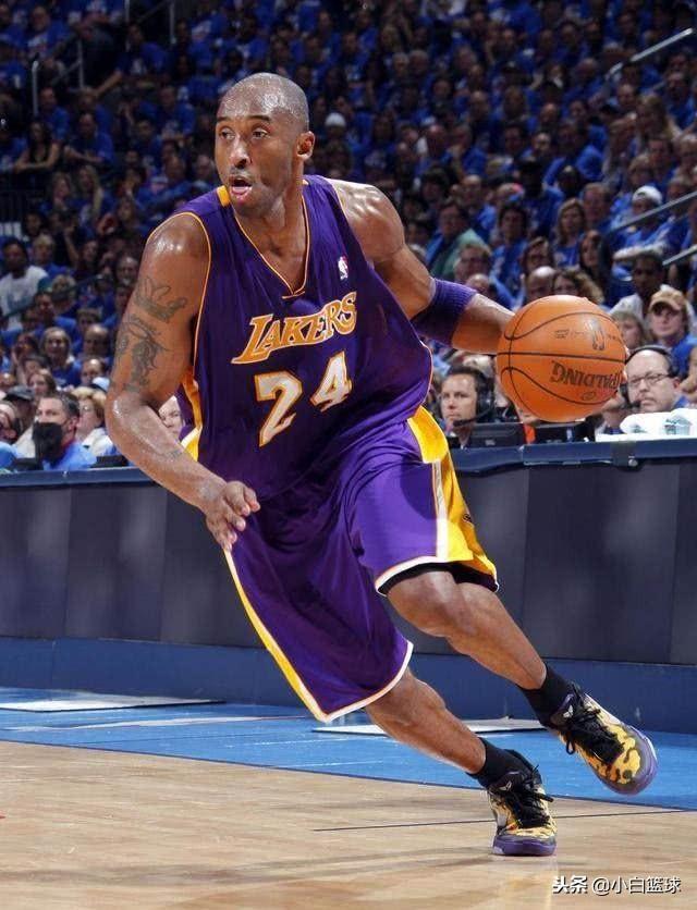 进攻欲望很强！杨瀚森三分线外持球突破 对抗慢三步后仰打进（进攻火力拉满！杨瀚森外线持球强突，抗住防守慢三步后仰命中）