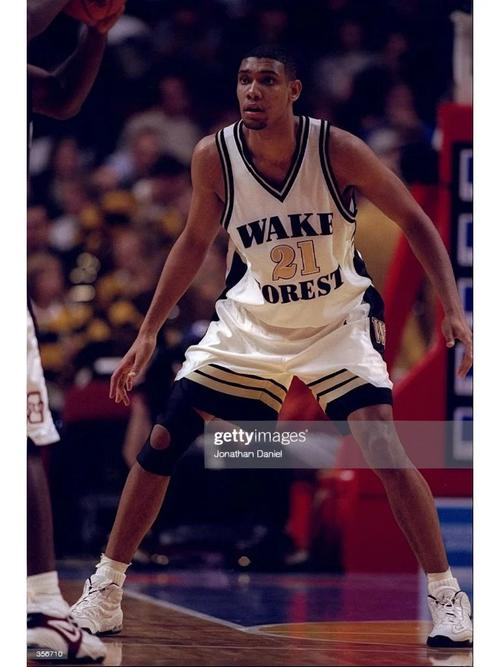 前曼联租借主管：外租球员暖气坏了也找我，吐槽食堂不如曼联（曼联前租借负责人：外租球员暖气坏了也来找我，还抱怨食堂不如曼联）